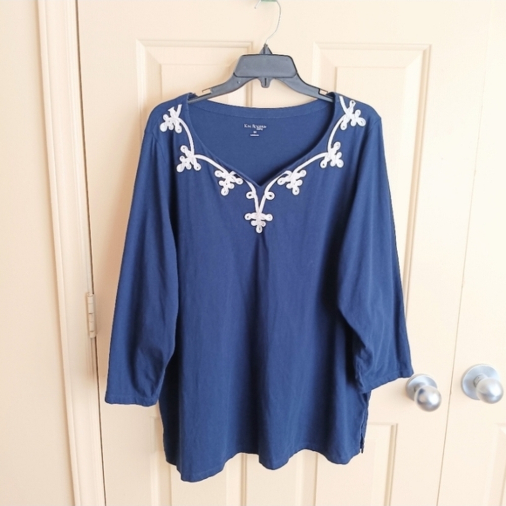 Kim Rogers Women Size 2X Deep Blue Embroidered Top Blouse